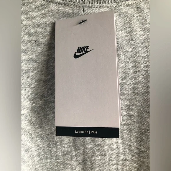 NEW Nike Women’s Grey Pullover Drop Shoulder Sweater 2X - Picture 6 of 11